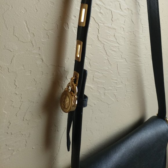 Black Matte Micheal Kors Purse - Picture 5 of 7